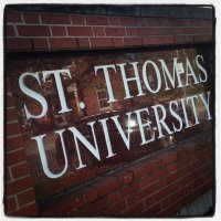 Университет Святого Томаса в Канаде - St. Thomas University